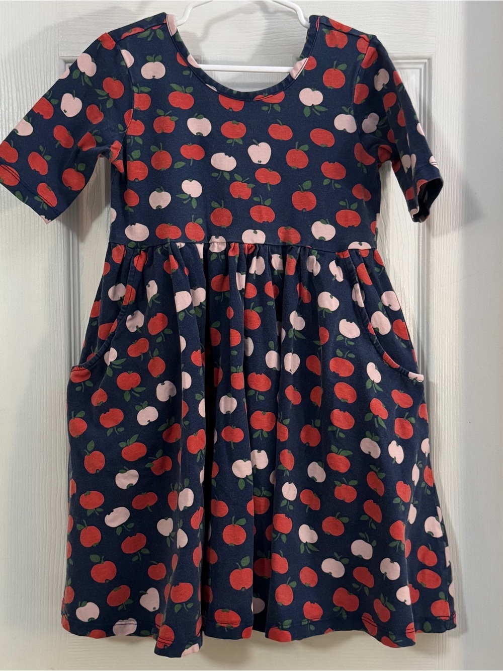 Hanna Andersson Girl Navy Pink & Red Apple Print with Pockets 3/4 Sleeves